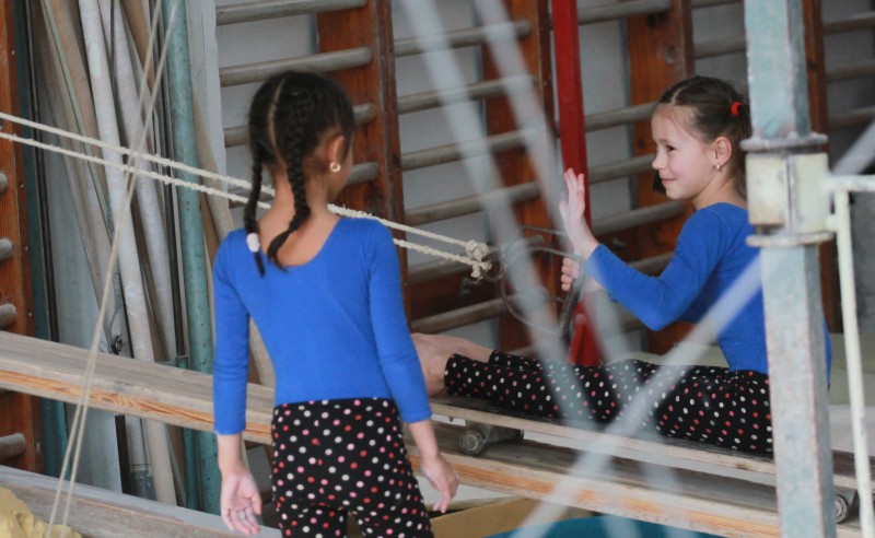 O zi din viața unor gimnaste: cu cântec spre sală, înainte! (EPISODUL 2) / FOTO&VIDEO