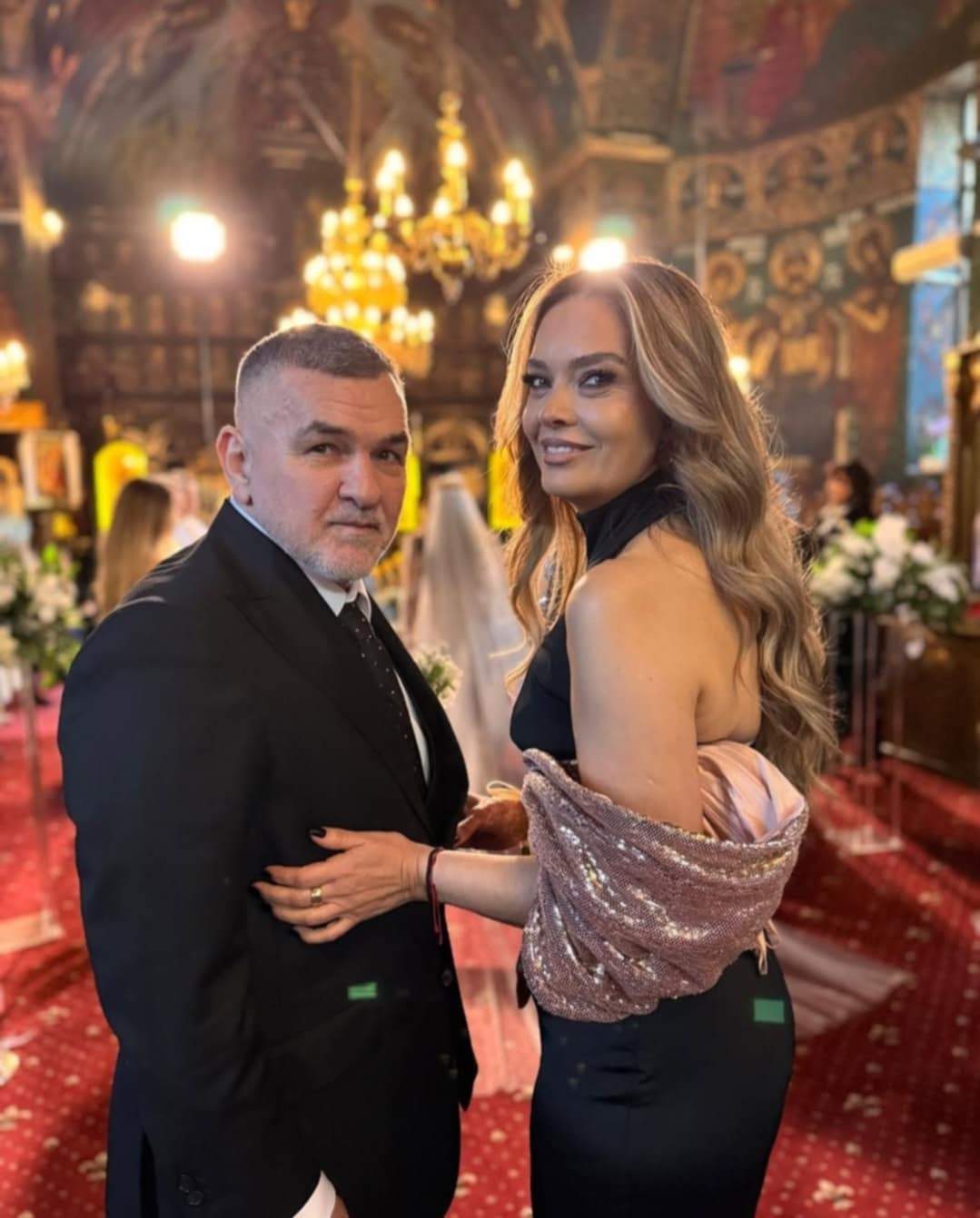 Alex, fiul lui Leonard Doroftei, s-a căsătorit. Imagini de la nuntă. Soția sportivului și nora sa au strălucit la eveniment