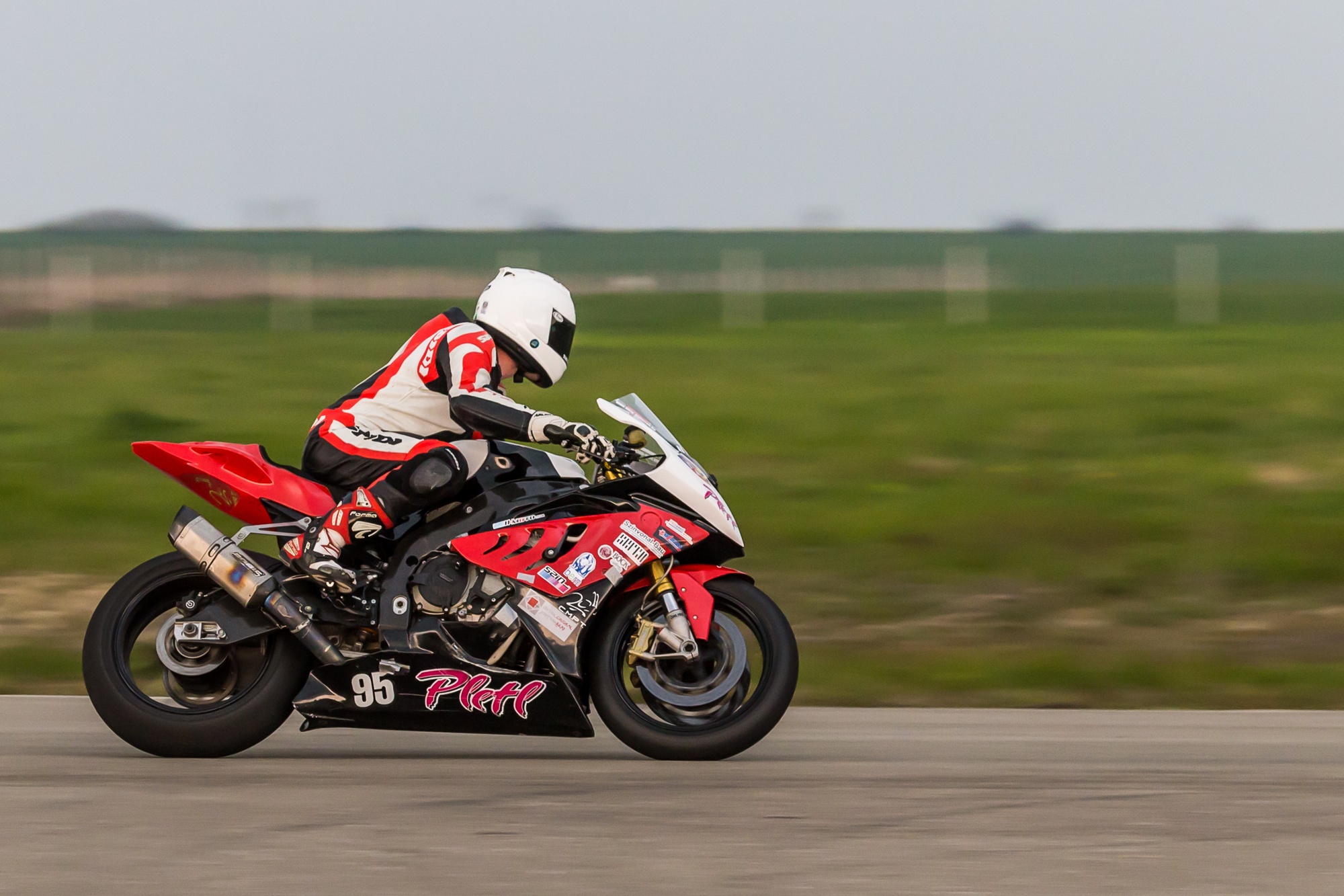 Campionatul European de Viteză BMU și CN de Viteză pe Circuit se dispută pe circuitul Motorpark România