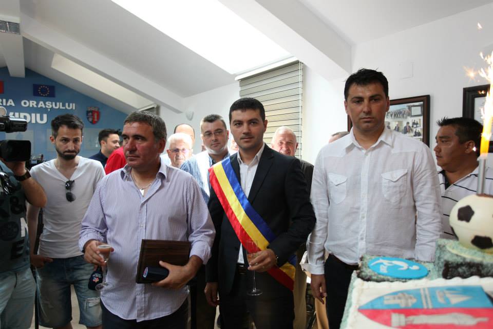 Gică Hagi a primit titlul de Cetățean de Onoare al orașului Ovidiu / GALERIE FOTO&VIDEO