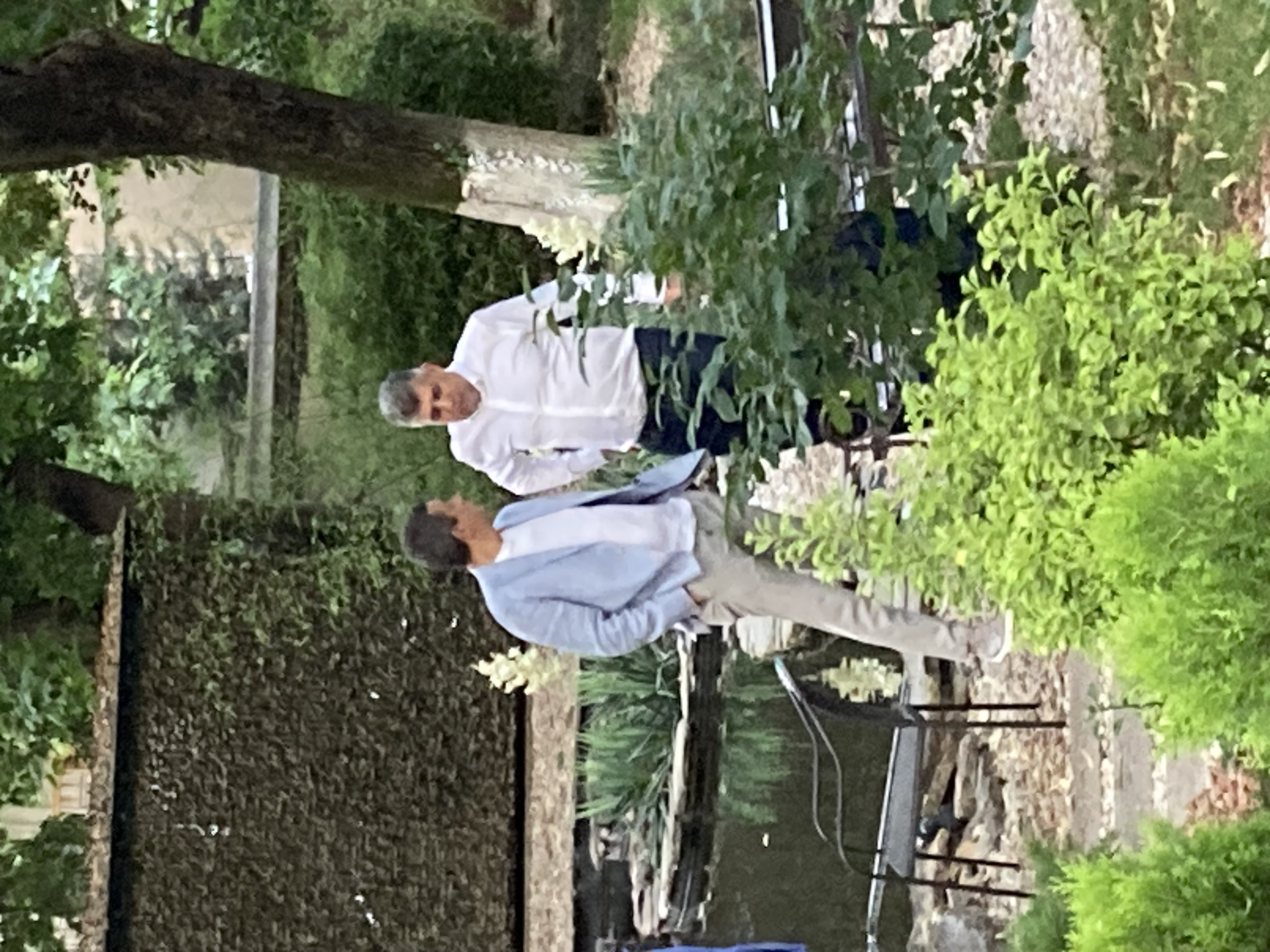REPORTAJ | Scenă simbolică la PSD. Ciolacu și Grindeanu au dispărut în momentul în care Gabriela Firea a intrat în curtea sediului central. „Am câștigat alegerile!”