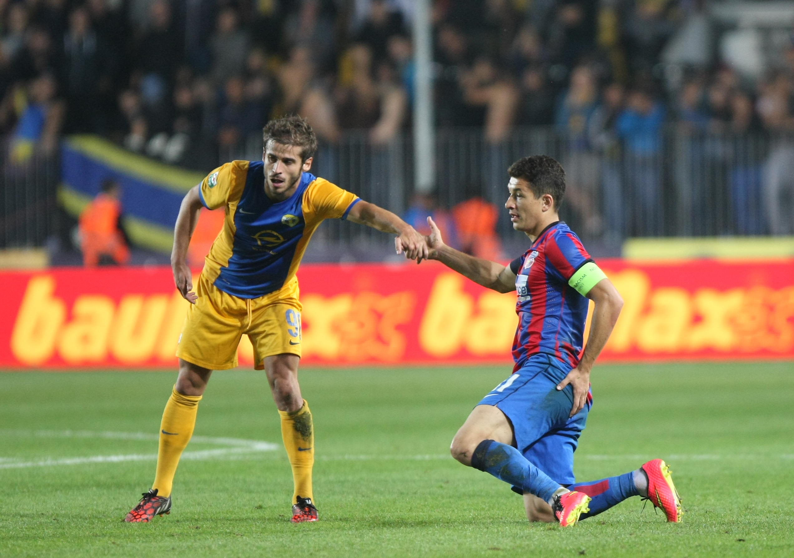 FOTO&VIDEO / Petrolul - Steaua 2-3. Meci senzaţional pe ”Ilie Oană”