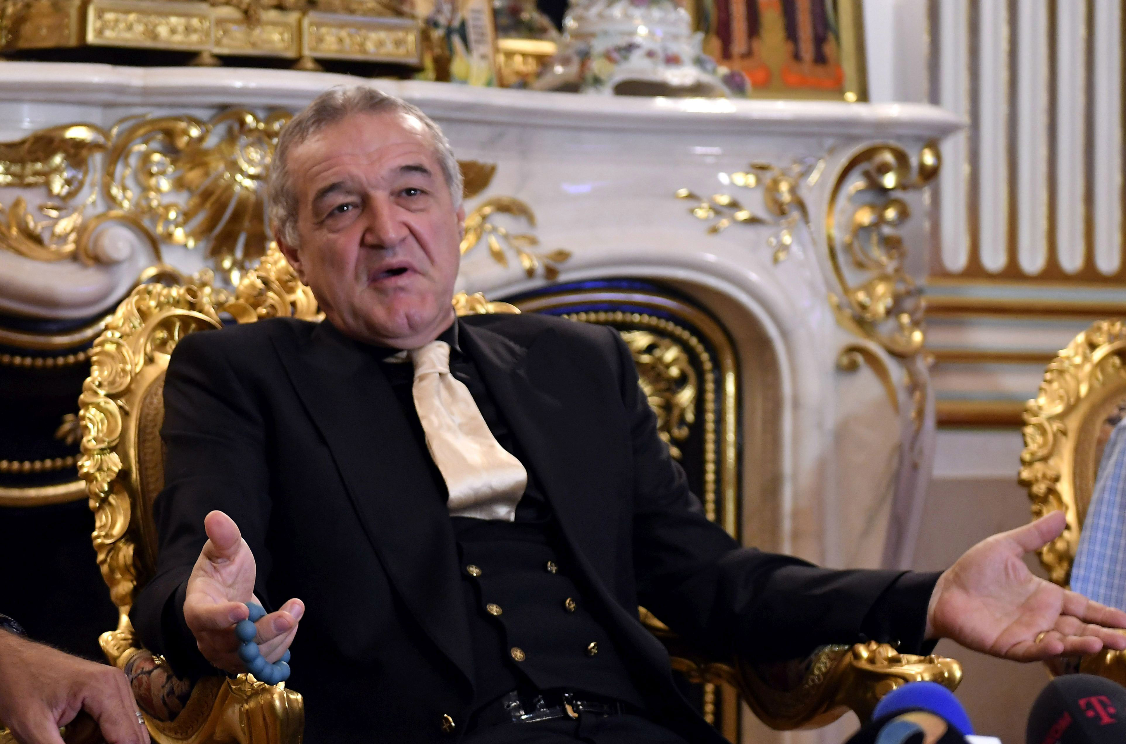 Reacția lui Gigi Becali, după ce Cristi Borcea l-a trimis să își facă intervenții estetice: „Îți faci fața, afemeiezi sufletul”