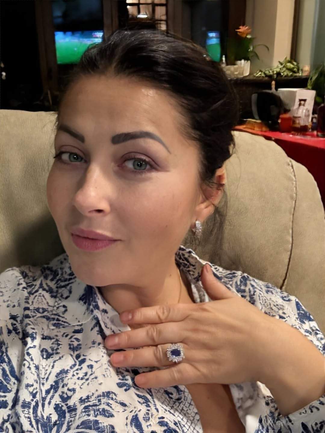 Gabriela Cristea, replică pentru cei care au criticat-o că nu are manichiura făcută: „Nu îmi este rușine cu mâinile mele muncite”