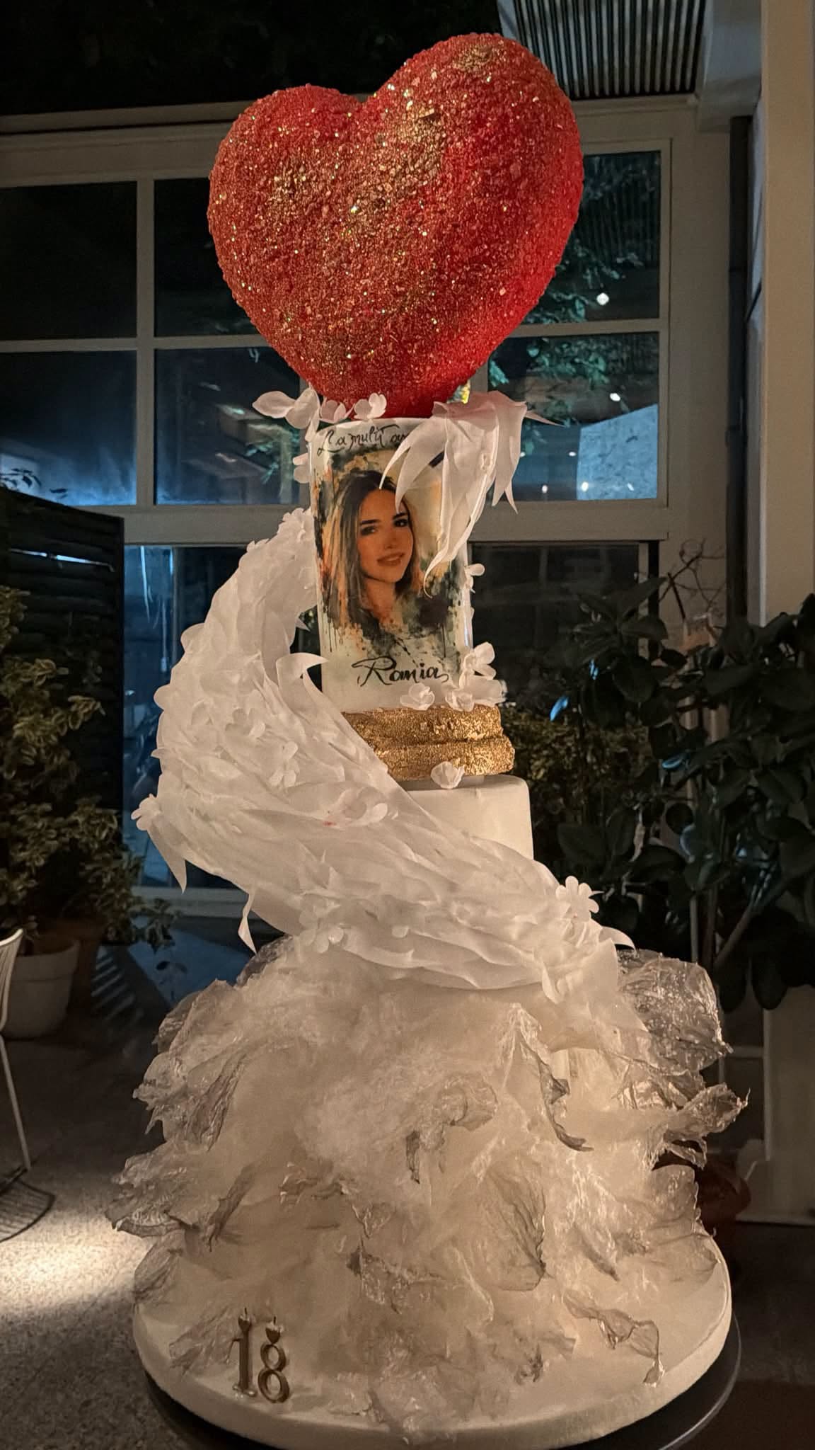 Imagine de colecție cu Adi Cristea, Denisa Nechifor și fiica lor