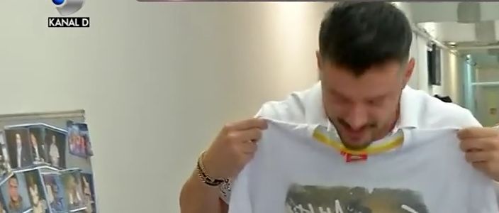 Ce farsă i-au făcut colegii lui Victor Slav de ziua lui. A rămas șocat | FOTO