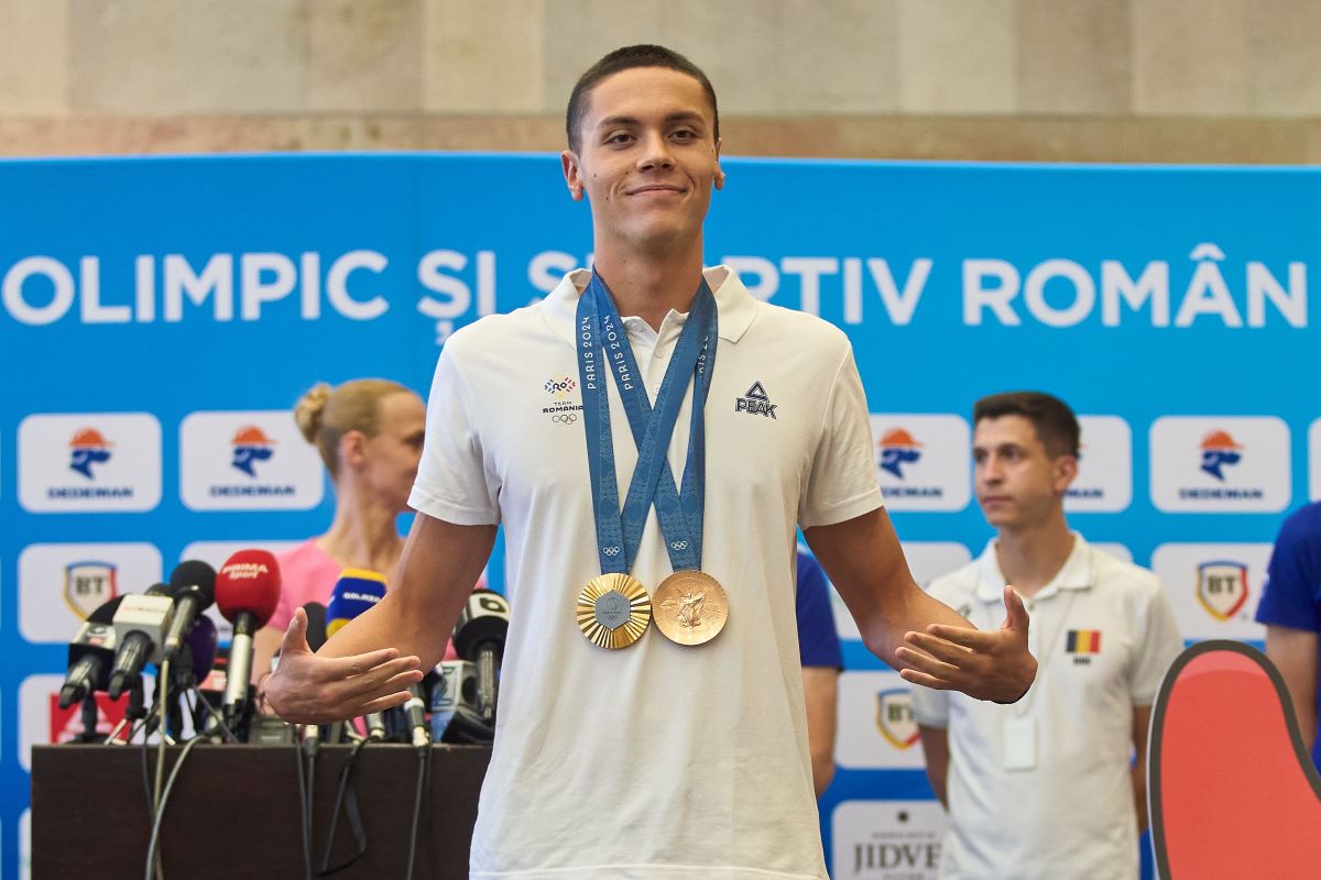 Noua reclamă în care apare David Popovici: „Zero stres”. Ce promovează marele campion român