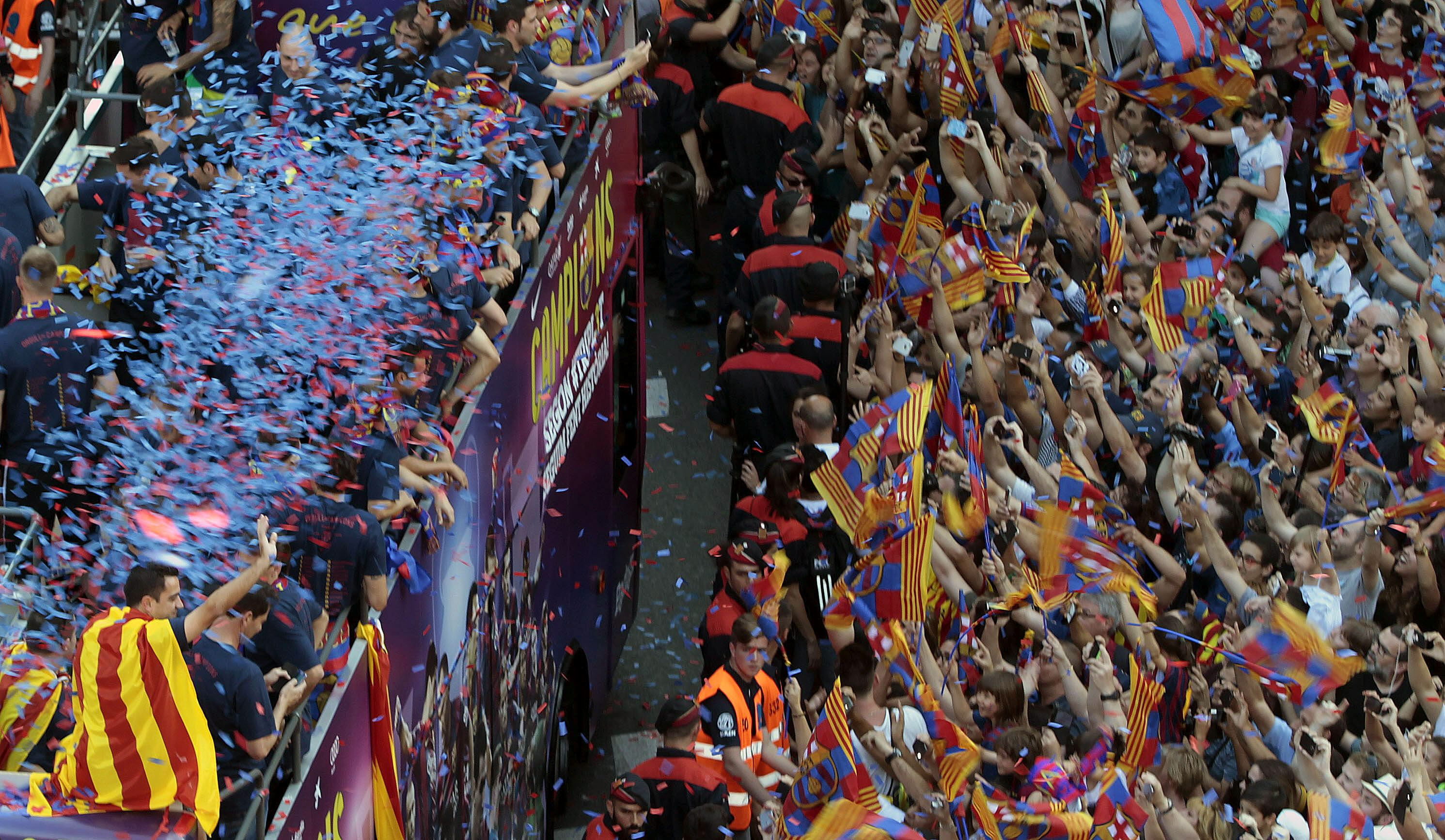 Fiestă în Barcelona. Campionii Europei au sărbătorit TRIPLA / FOTO&VIDEO