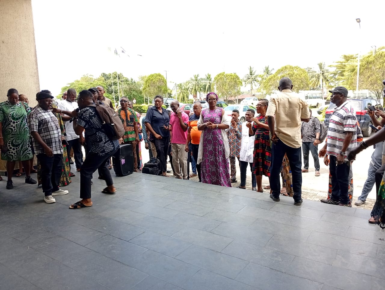 Cross River university lecturers protest against unpaid palliative award [NAN]