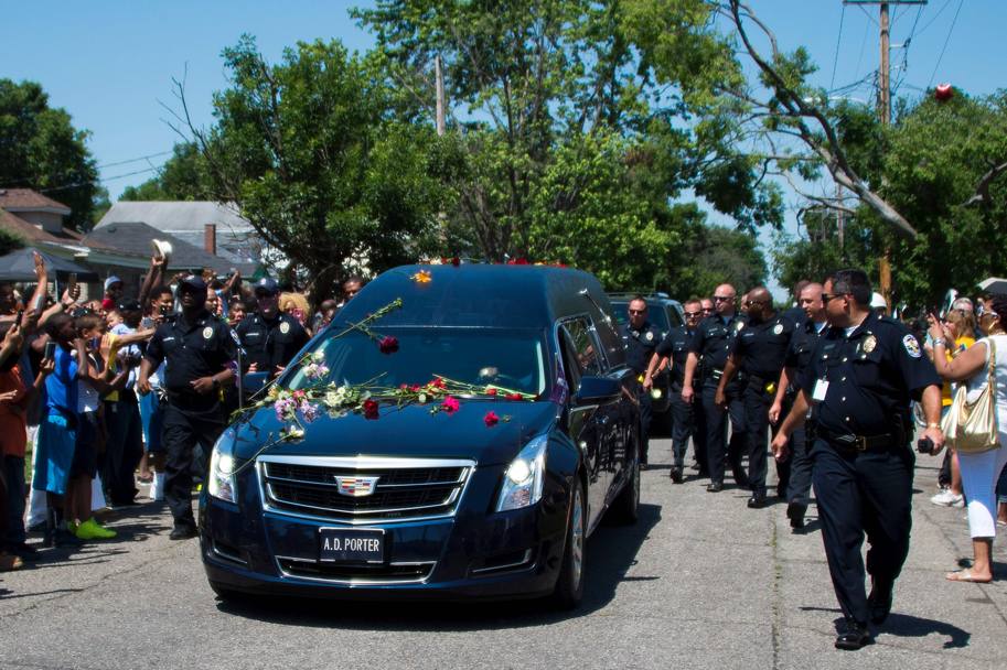 Funeraliile lui Muhammad Ali! 50 de fotografii care îți vor tăia respirația. Ultimul drum al ”celui mai mare”! GALERIE FOTO