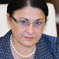 Atunci și Acum: Ecaterina Andronescu, fostul ministru al Educației care a scăpat după 4 ani de dosarul penal și a fost înlăturată din conducerea PSD