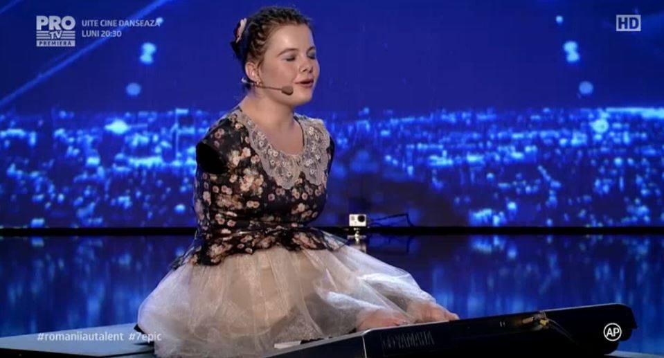 Experiența trăită de Lorelai Moșneguțu, câștigătoare a show-ului Românii au talent. "Demonstrați că vă pasă de persoane speciale ca noi" | FOTO