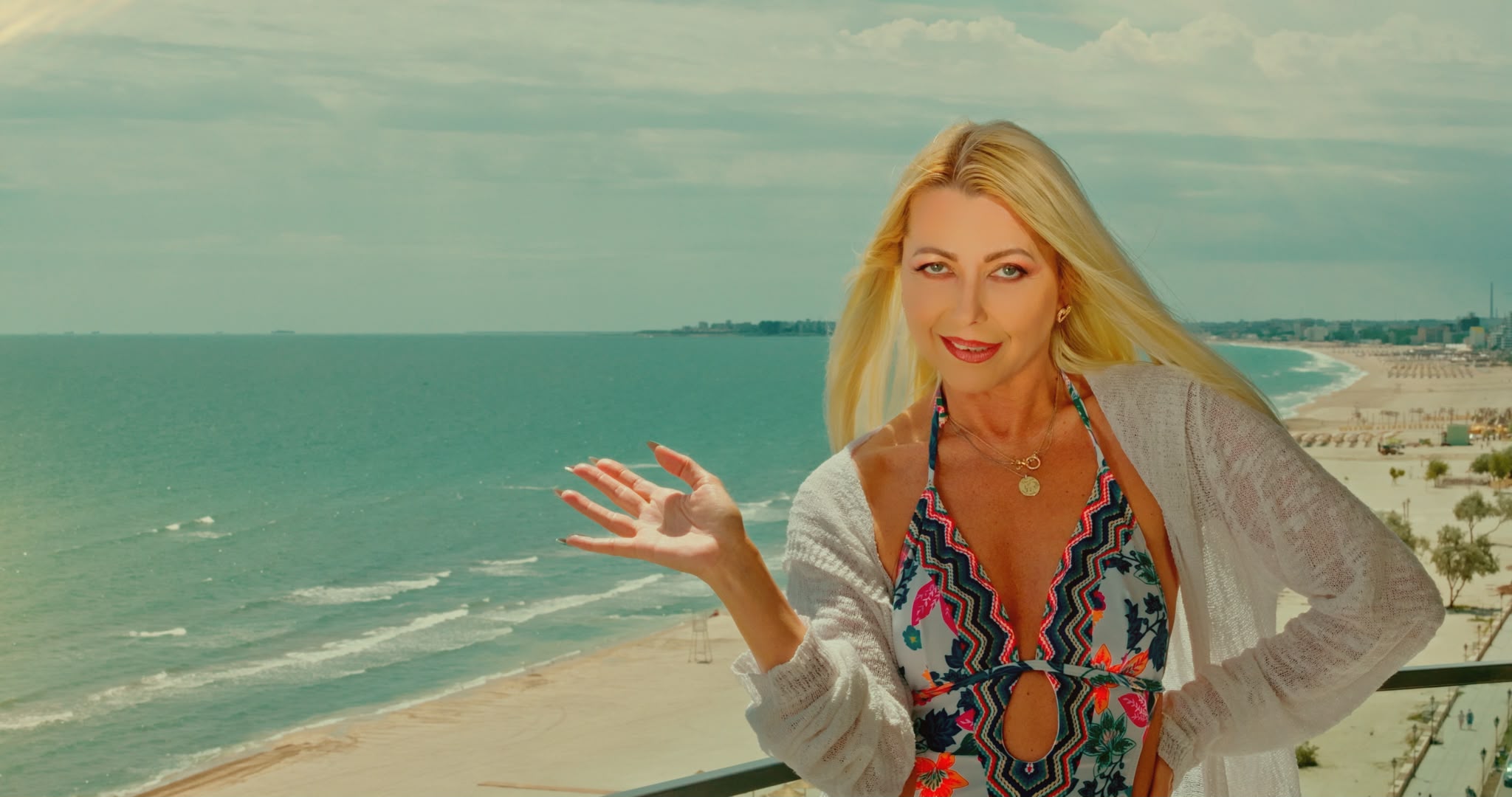 Cum arată în prezent artista care cucerea topurile alături de Sweet Kiss cu melodia „Alin, Alin”. Irina Pavlenco și-a început cariera solo și a lansat „Amor viral”