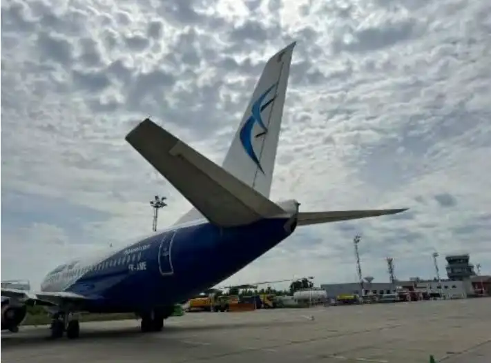 Avioanele Blue Air se vând la prețul unei garsoniere din Cluj, la licitație