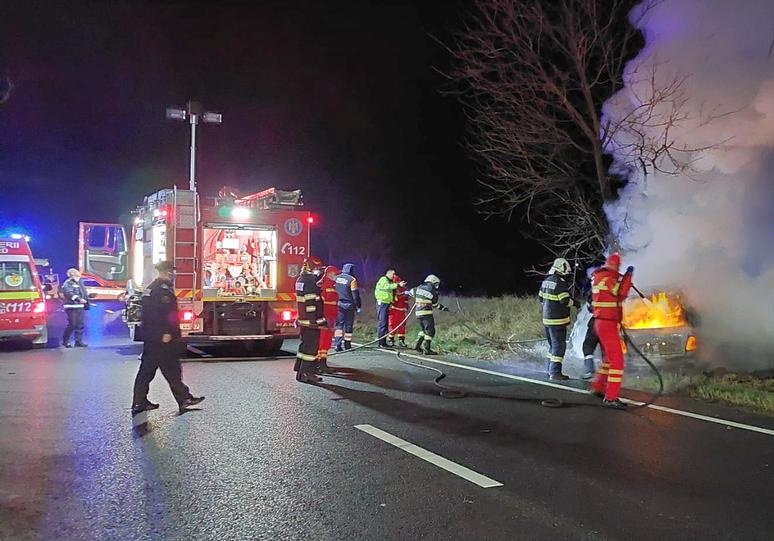 Șoferiță de 30 de ani arsă de vie în mașina care s-a aprins ca o torță, la Andrășești, în Ialomița
