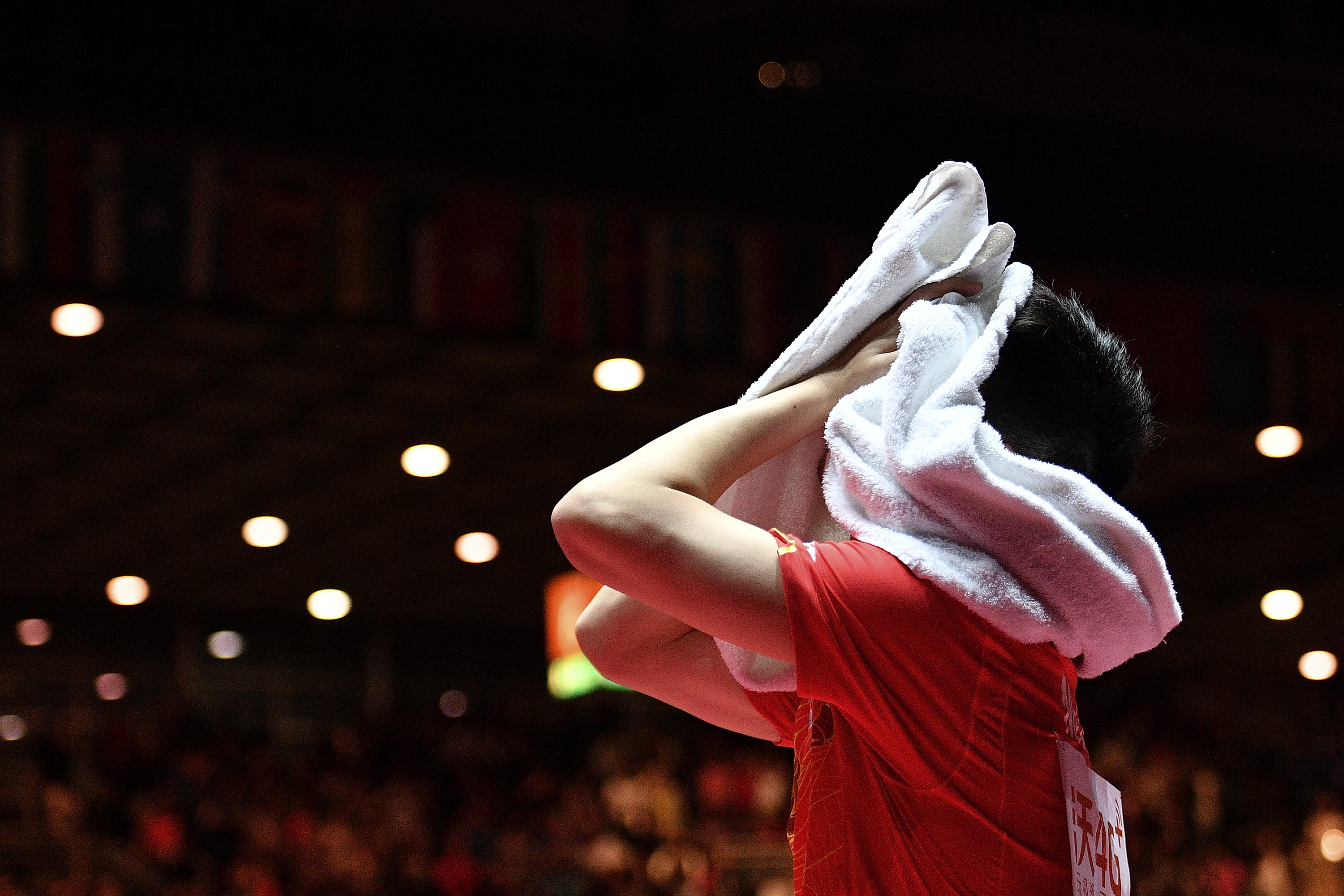UPDATE. Finală ”made in China” la Mondialul de tenis de masă: Ma Long l-a învins dramatic pe Fan Zhendong. China - 4 medalii de aur, Japonia una / VIDEO