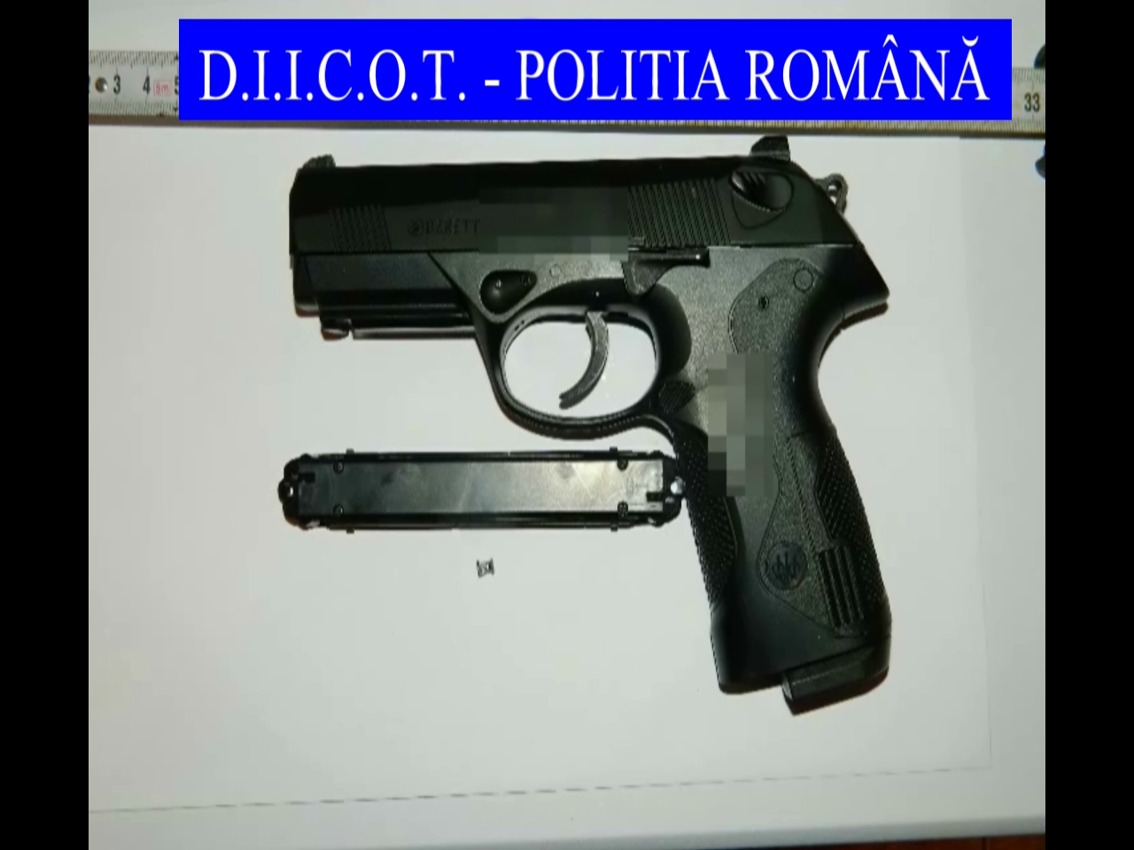 Rețea de proxeneți răspândită în șase județe, destructurată de DIICOT. Fetele forțate să se prostitueze i-au îmbogățit cu 5 milioane de euro