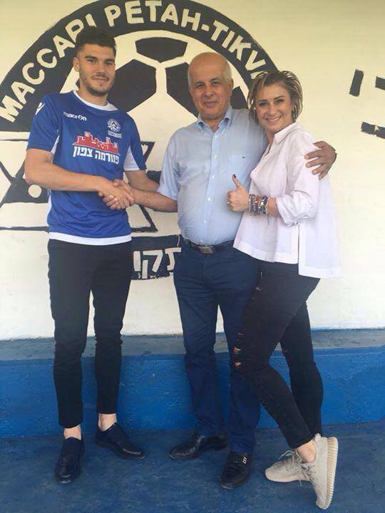 Fotbal internațional. Mihai Roman a îmbrăcat tricoul celor de la Maccabi Petah Tikva / GALERIE FOTO
