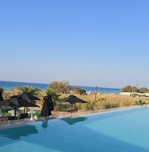 Ce a pățit Oana Roman după ce a plătit mii de euro pe o vacanță în Grecia: „Aveți mare grijă când alegeți! Am luat țeapă”