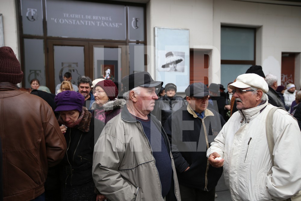 UPDATE. Când va fi înmormântată actrița Stela Popescu. Vineri, trupul său a fost depus la Teatrul de Revistă Constantin Tănase (FOTO&VIDEO)