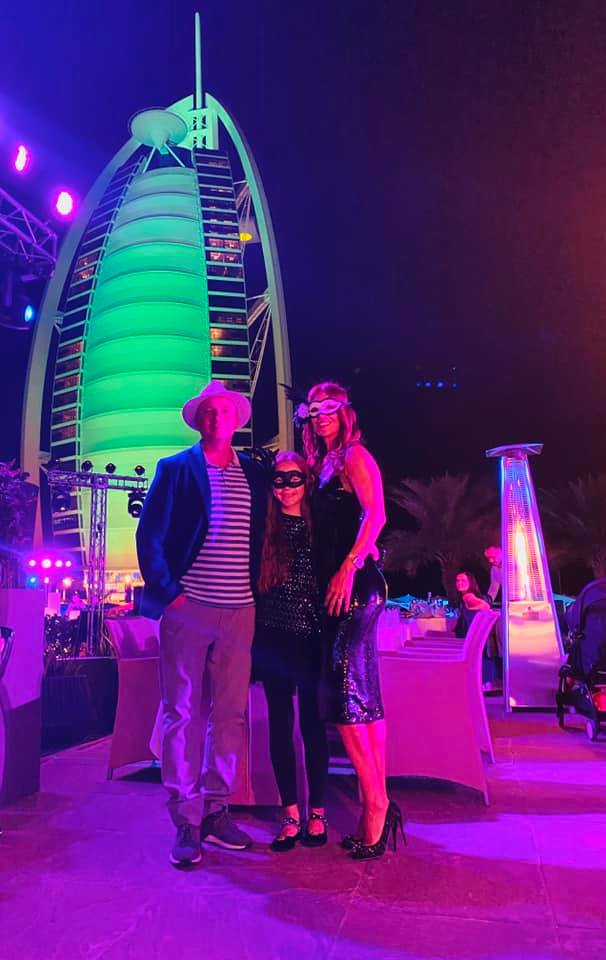 De ce soția lui Dan Petrescu s-a mutat în Dubai cu fetița lor. Antrenorul a rămas în România: „Dacă vrei să ai succes trebuie să faci niște sacrificii”