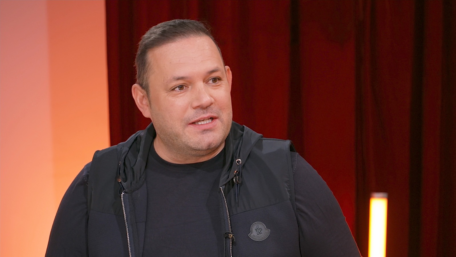 Cântărețul Raoul a recunoscut de ce este singur: „În momentul acela s-a întâmplat ceva”