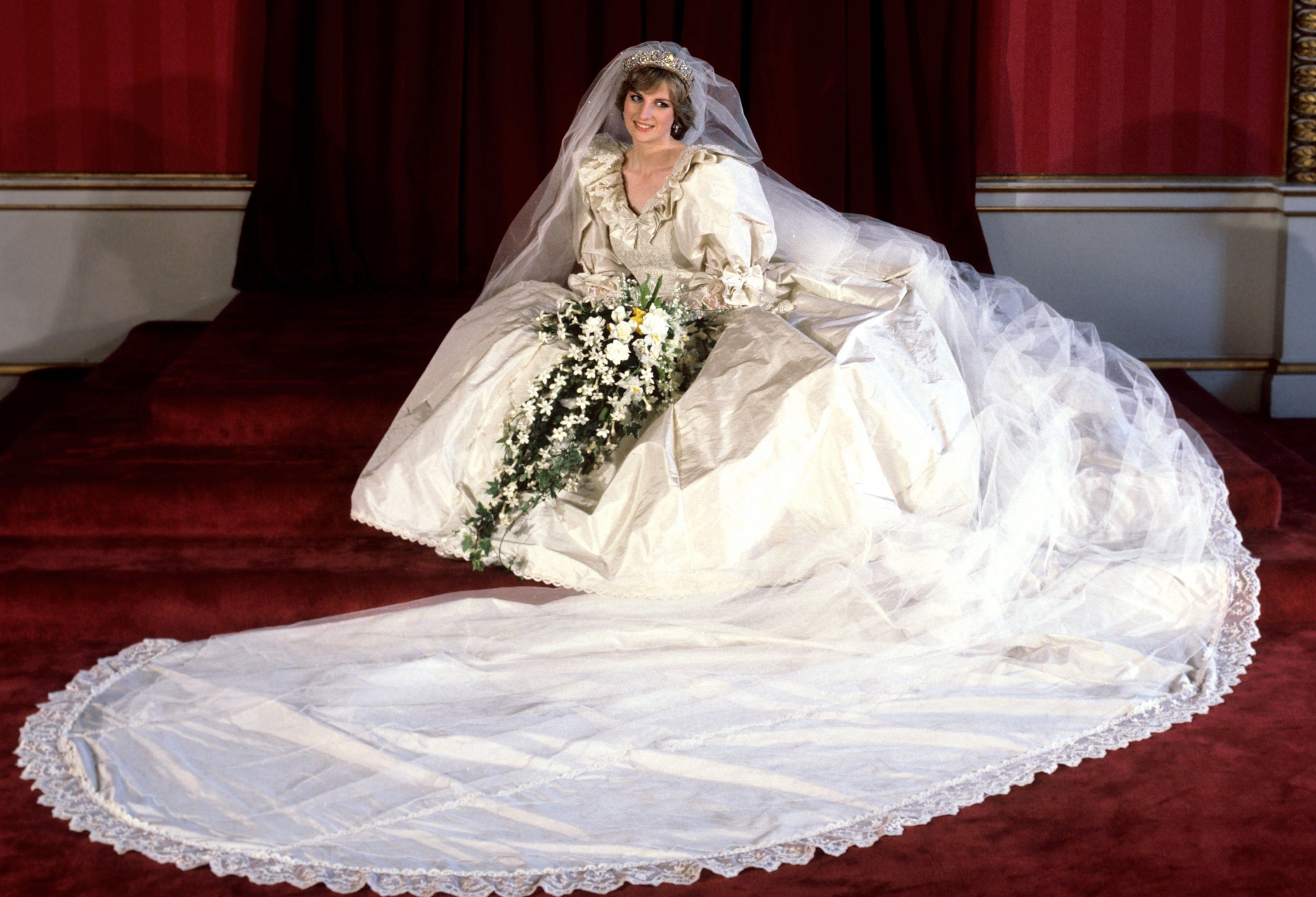 Cu ce parfum se dădea prințesa Diana. Secretul frumuseții sale a fost dezvăluit