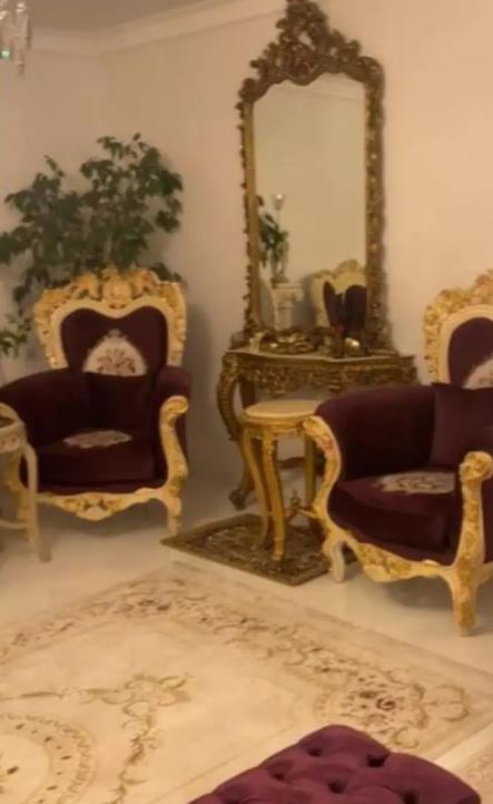 Imagini din vila în care Alin Oprea locuiește cu Medana. Doar livingul are 100 de metri pătrați: „Am reușit să îmi creez propriul Paradis”