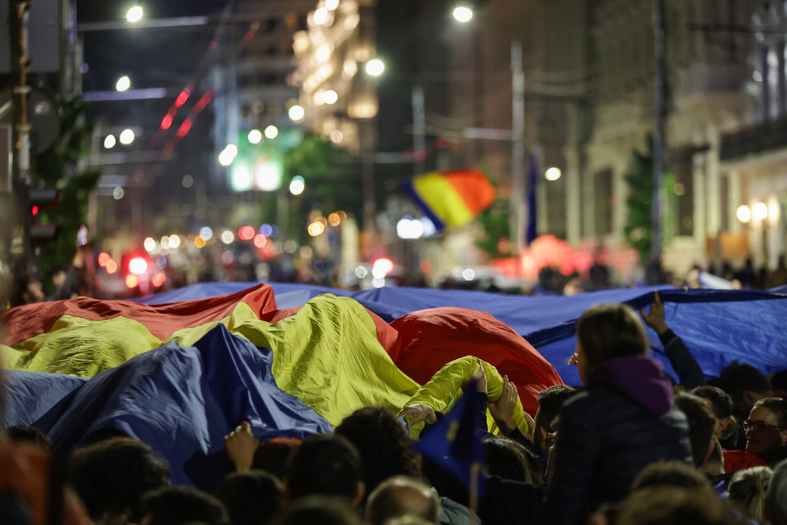 Filmul unei victorii: tensiunea trăită de echipa lui Nicușor Dan în ultimele ore din ziua alegerilor. „Bă, ce ne facem la Primărie?” REPORTAJ