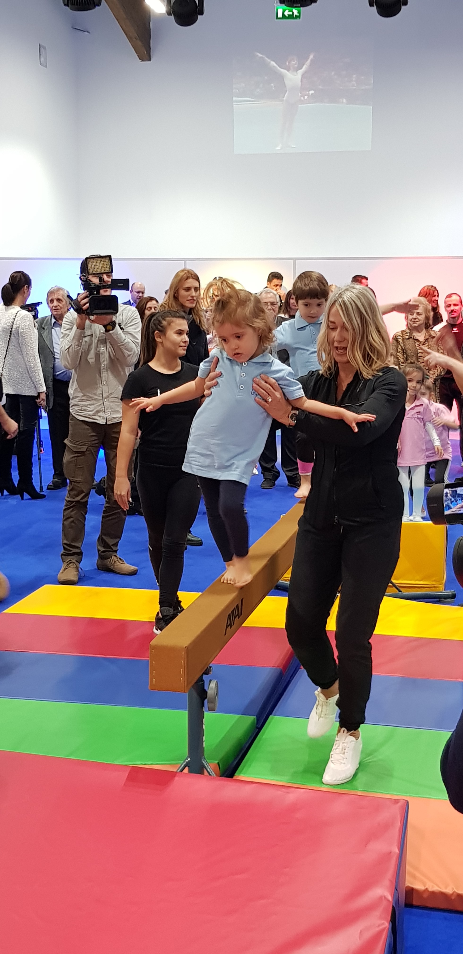 Mama Nadiei, dezvăluiri inedite despre copilăria ”Zeiței de la Montreal”: ”Primele ei lecții de gimnastică au fost în copaci”