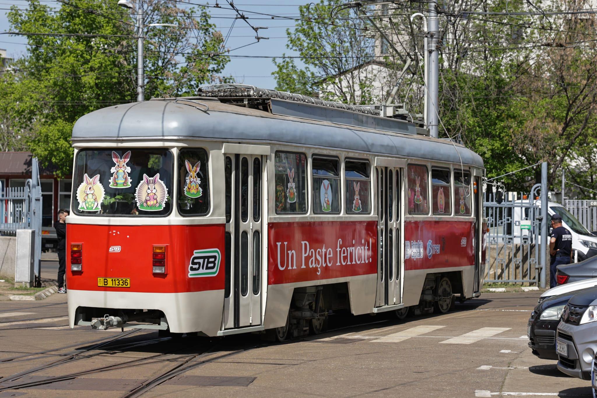 În „Tramvaiul iepurașului”, controlorii STB au împărțit ouă de ciocolată în loc de amenzi: „Mi-a plăcut că ne-au dat dulciuri și erau iepuri lipiți peste tot”