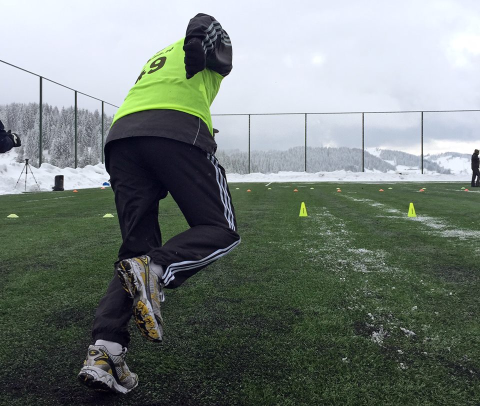 Arbitrii s-au pregătit la munte precum o echipă de fotbal / FOTO