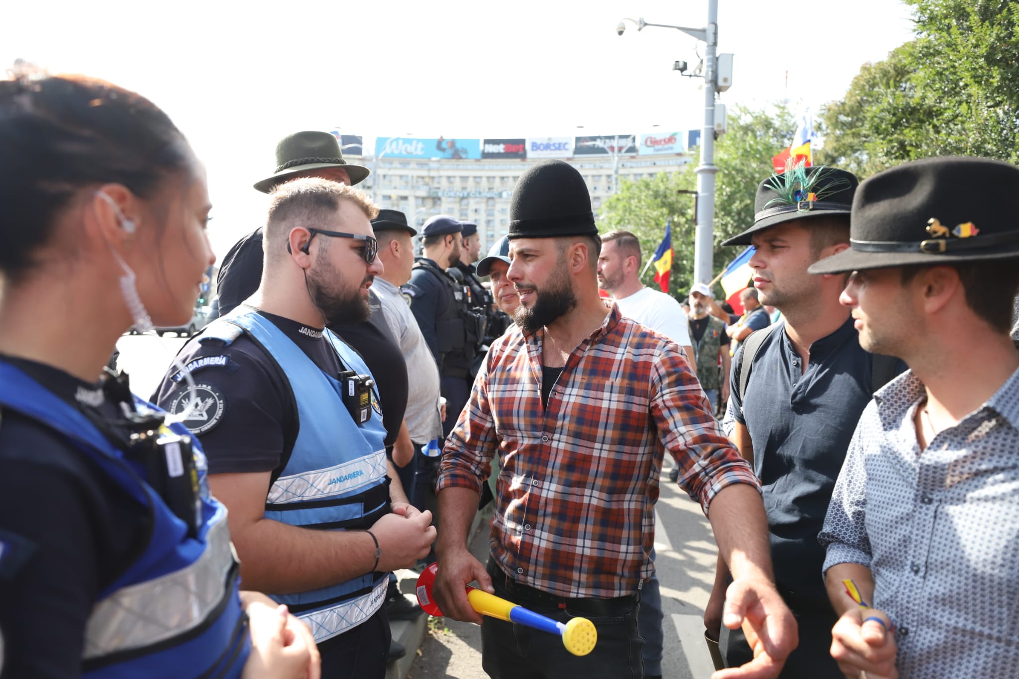 Protestul fermierilor în Piața Victoriei