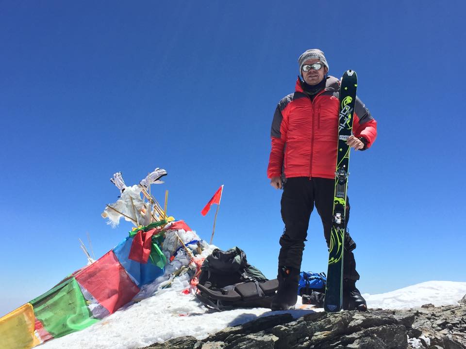 Premieră pentru România: au urcat pe schiuri Muztagh Ata (7.546 m), din Tibet! ”Am ales Muztagh Ata, pentru că din România nu a mai urcat nimeni pe el. Visul s-a conturat după o propunere venită cu un an în urmă”