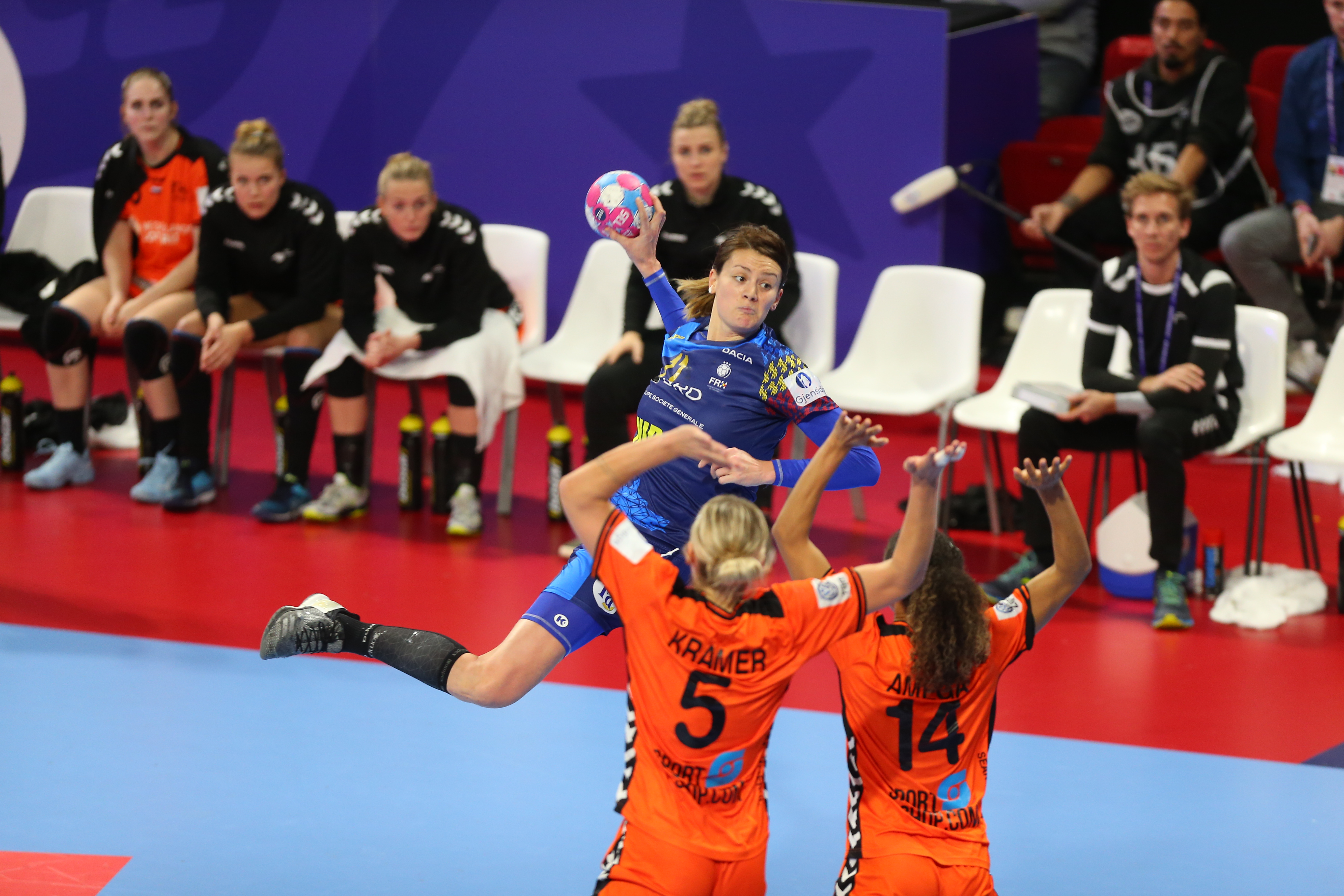 România a pierdut cu Olanda, iar calificarea în semifinalele Euro 2018 de handbal feminin se complică | VIDEO&GALERIE FOTO