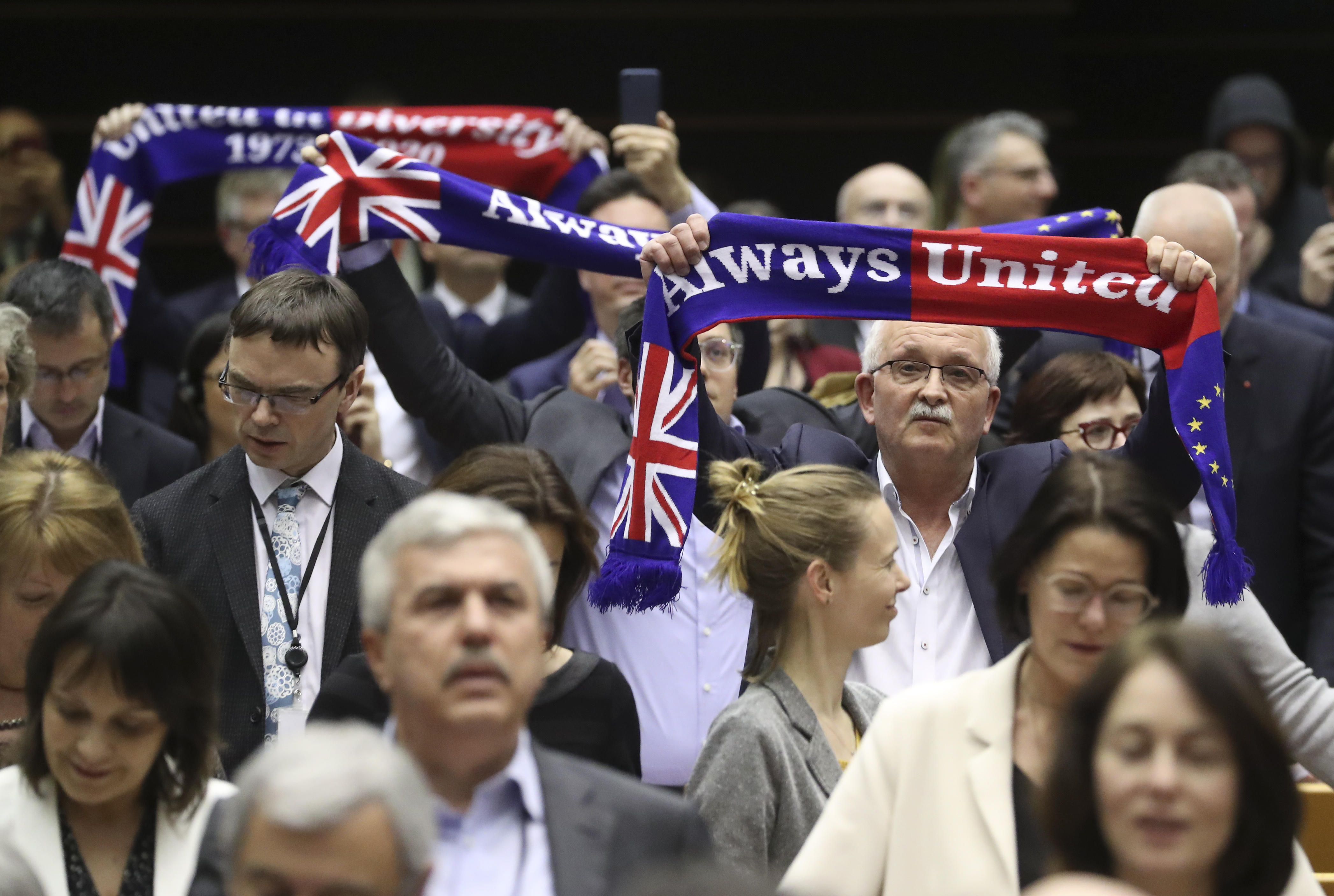 Parlamentul European a ratificat acordul de retragere a Regatului Unit din UE. Brexit, la un pas de a intra în vigoare