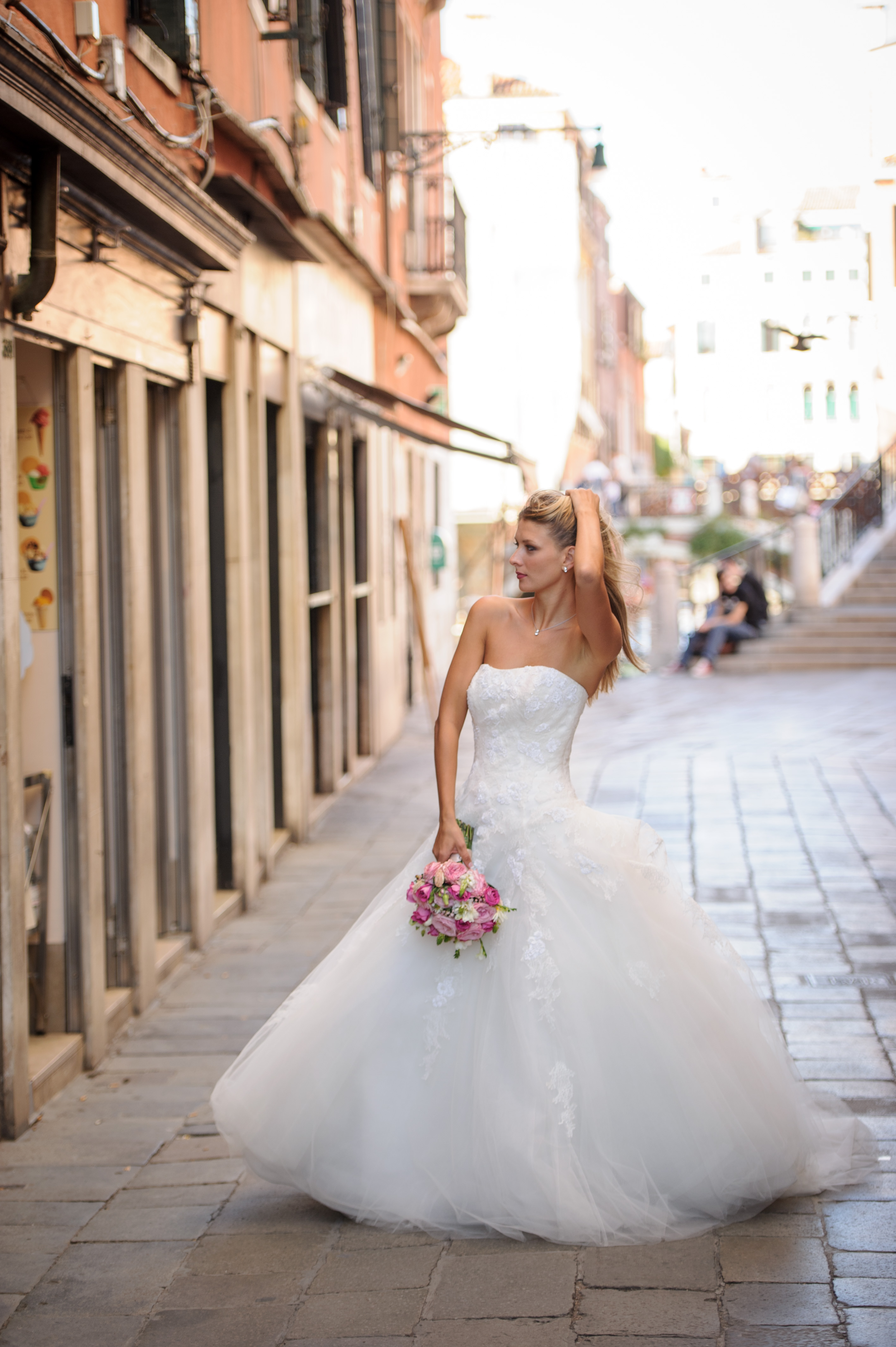 CRISTINA-I ȘMECHERIE! Fostă colegă cu Eliza Samara la CSȘ Constanța, a plecat la Bologna, unde și-a deschis o cafenea cu ștaif și unde antrenază copii la tenis de masă. A jucat ping-pong la propria nuntă / FOTO