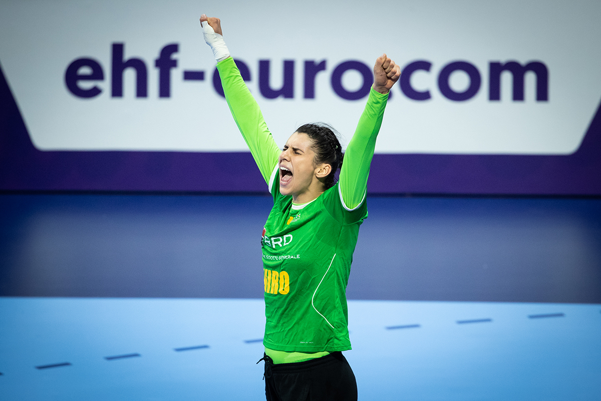 Succes, egal sau pierdem cu Ungaria la maximum două goluri = semifinale! Victorie: România - Spania, 27-25 la Euro 2018 de handbal feminin | GALERIE FOTO&VIDEO