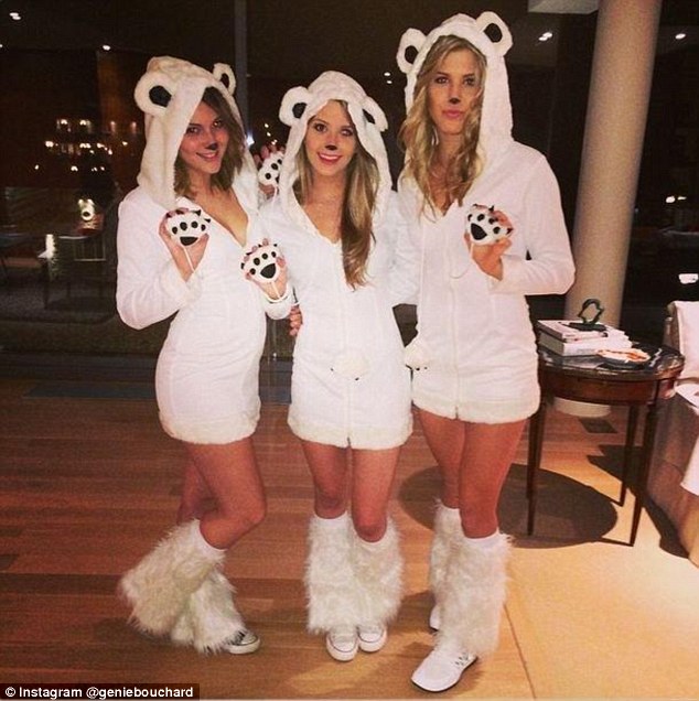 GALERIE FOTO / Eugenie Bouchard şi sora ei geamănă au plecat la ”război”