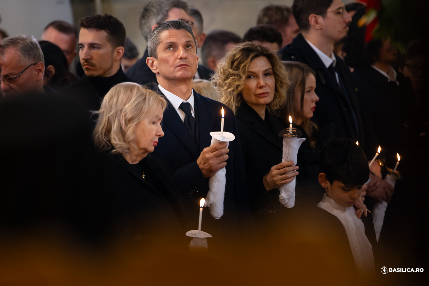 Ce a spus Răzvan Lucescu la slujba de înmormântare a tatălui său: gestul făcut la finalul discursului