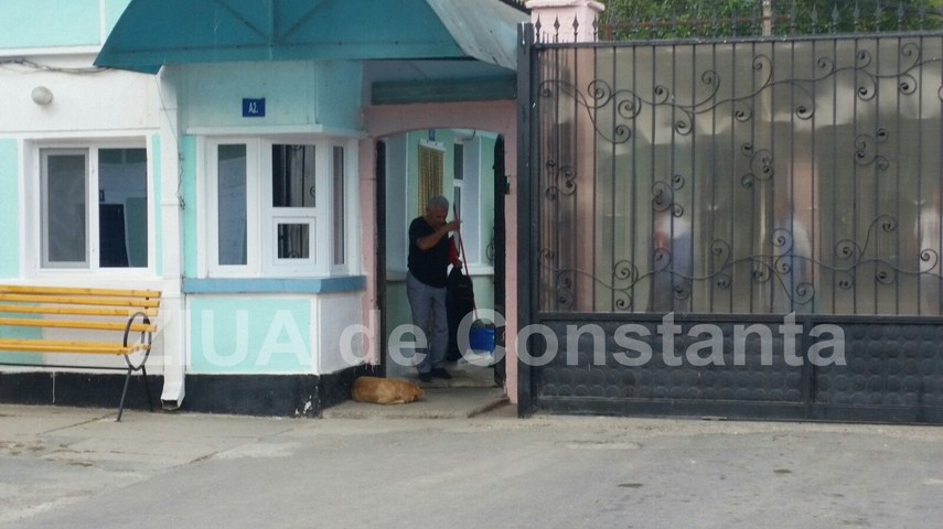 Giovani Becali nu s-a schimbat deloc în pușcărie. Imagini inedite cu fostul impresar, eliberat miercuri. Party cu mici și bere