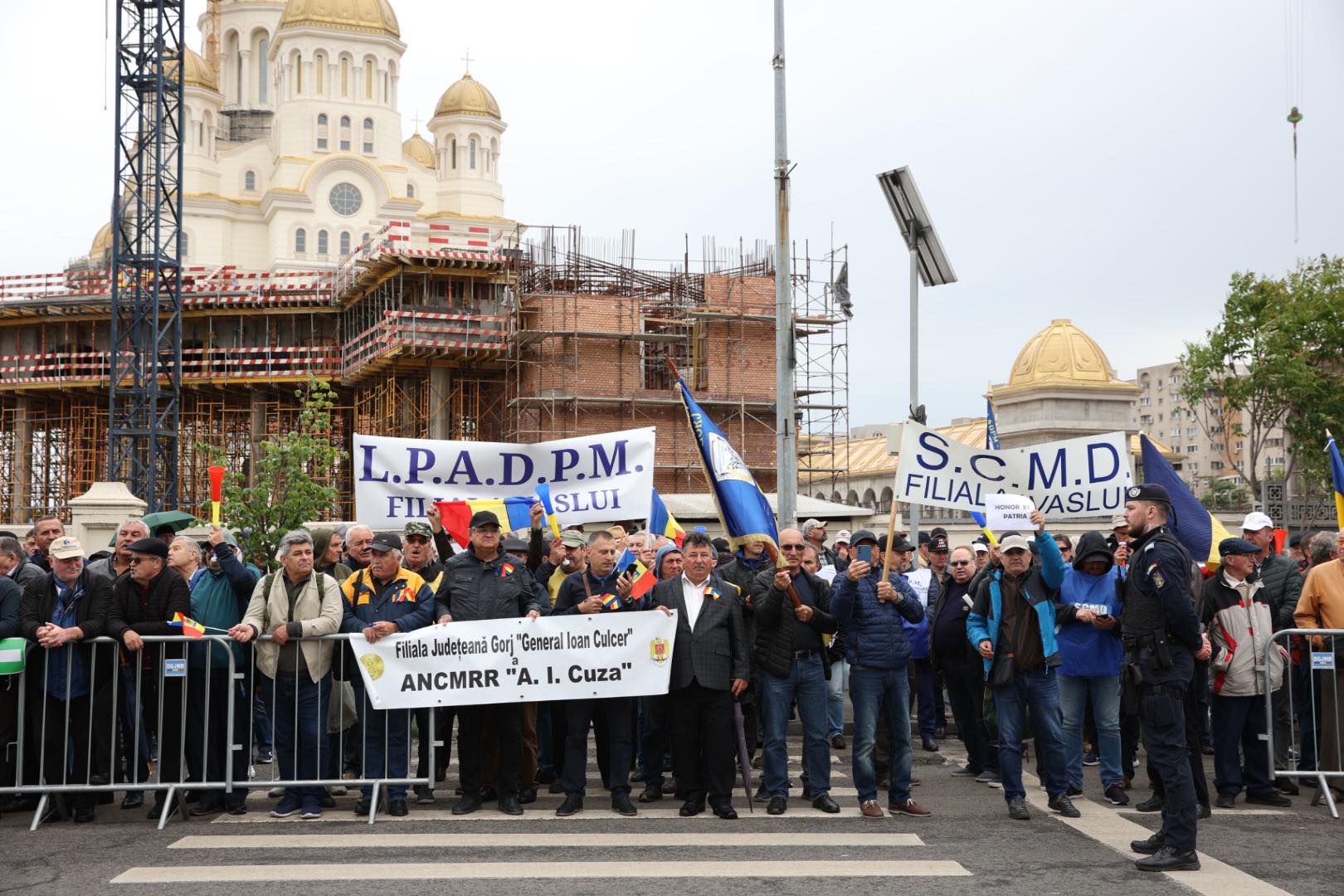 Pensionarii militari, protest la Bucureşti. Ei reclamă „incoerenţa legislativă şi discriminarea”
