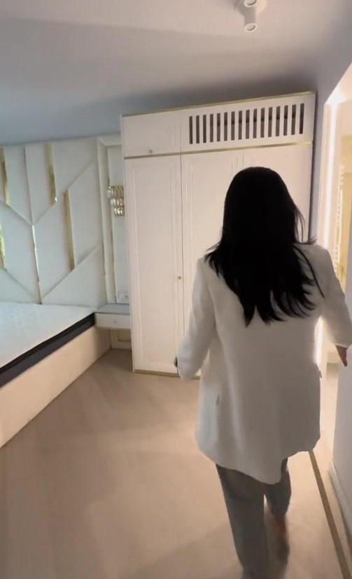 Imagini noi cu apartamentul Andreei Tonciu din Pipera. Vrea să vândă locuința, care e estimată la 250.000 de euro