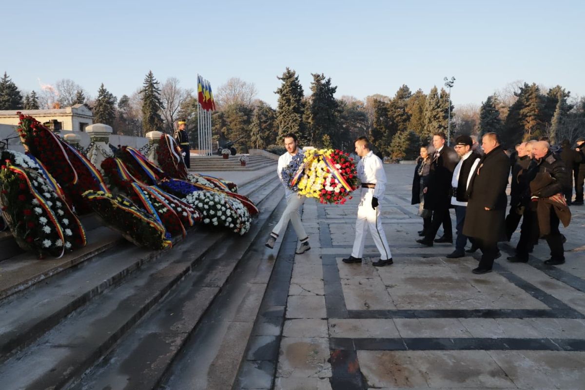 FOTO&VIDEO| La mulți ani, România! Parada militară de 1 Decembrie de la București s-a încheiat