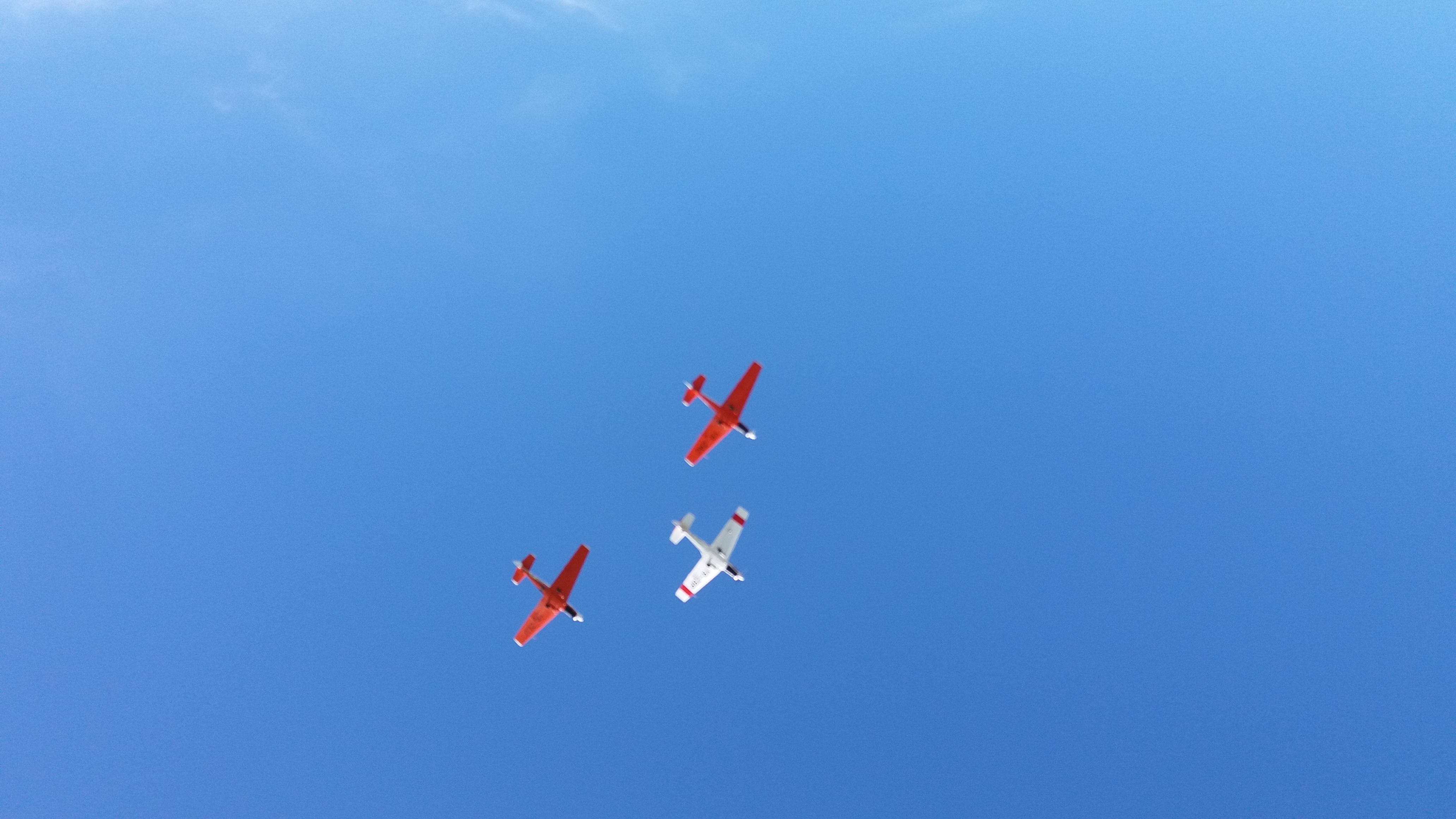 FOTO Spectacol pe cer la Aerodromul de la Strejnic