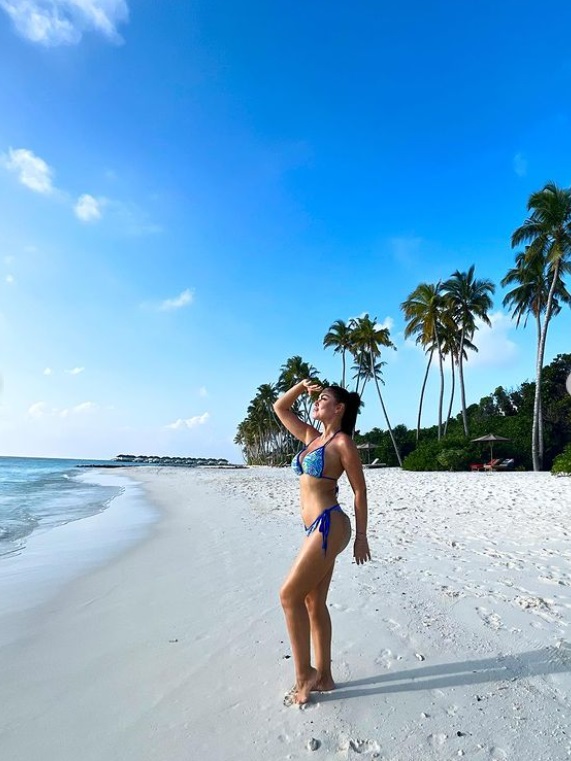 Andreea Mantea, proba costumului de baie în vacanță, în Maldive. Ce i-au spus fanii: „Bați toate puștoaicele la capitolul corp”