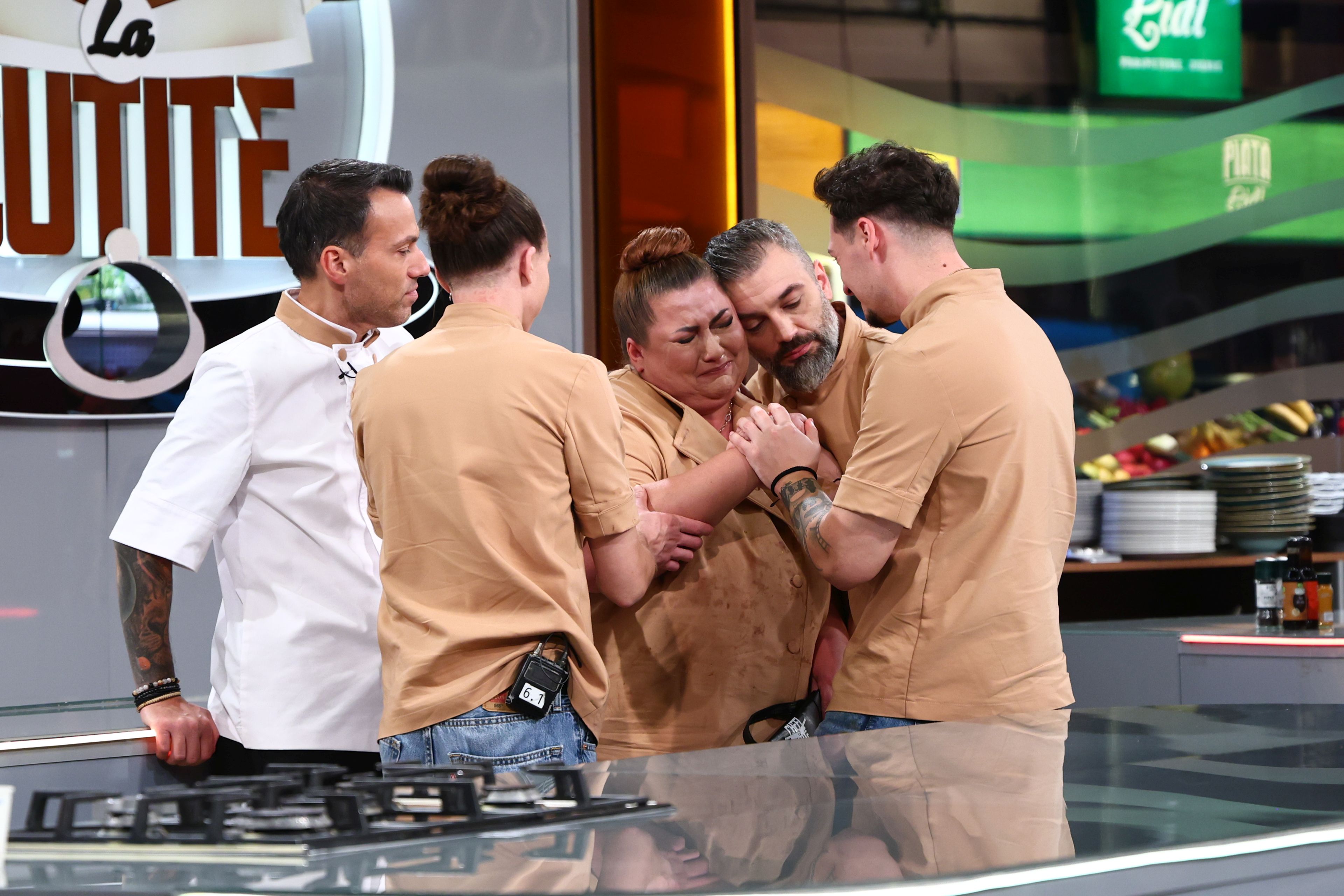 Dublă eliminare la „Chefi la cuțite” 2026. Christian Ursu și Elena Barbu au părăsit competiția