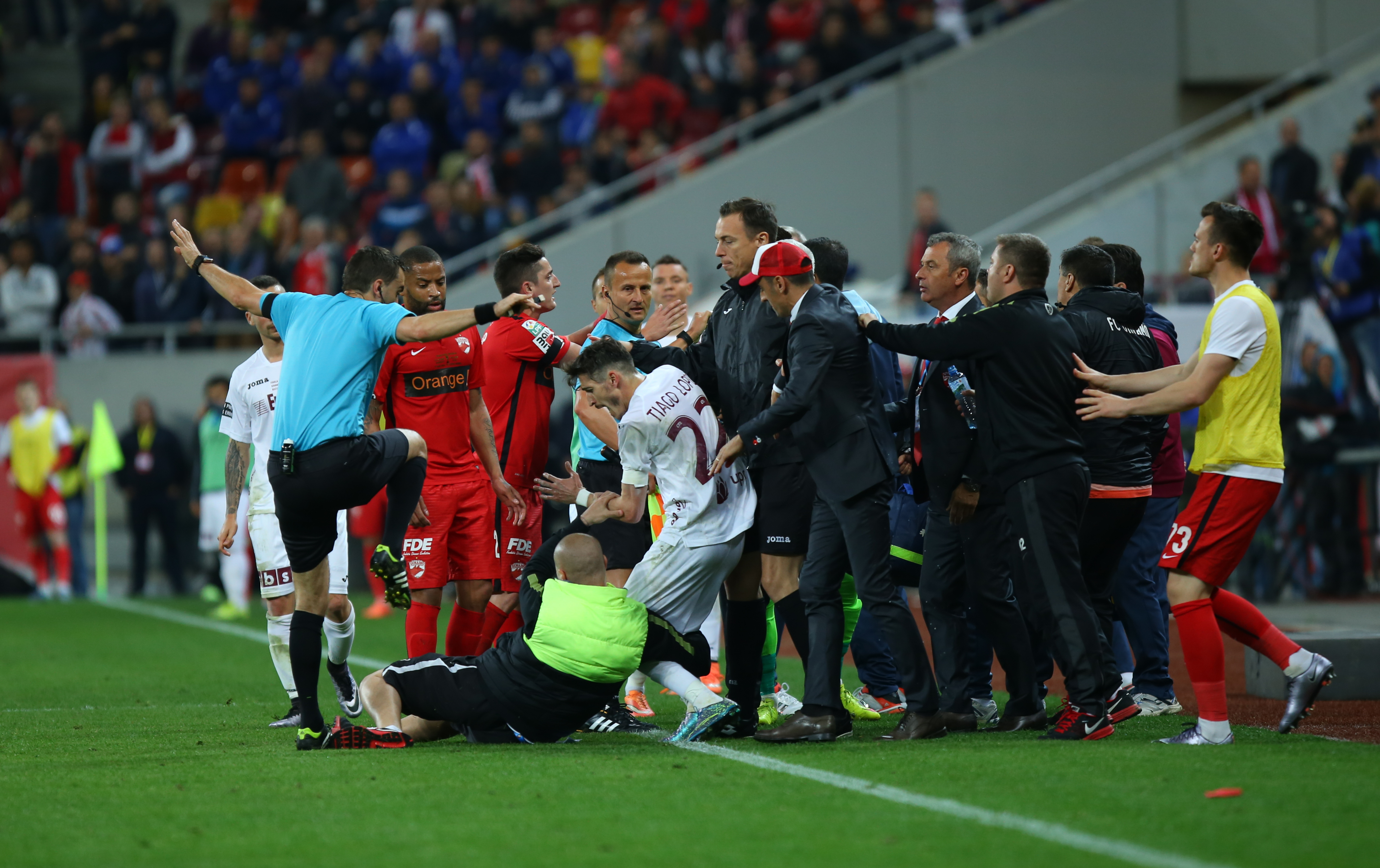 Ce nu s-a văzut la televizor de la finala Dinamo - CFR Cluj. Imagini superbe de pe „Arena Națională” | GALERIE FOTO