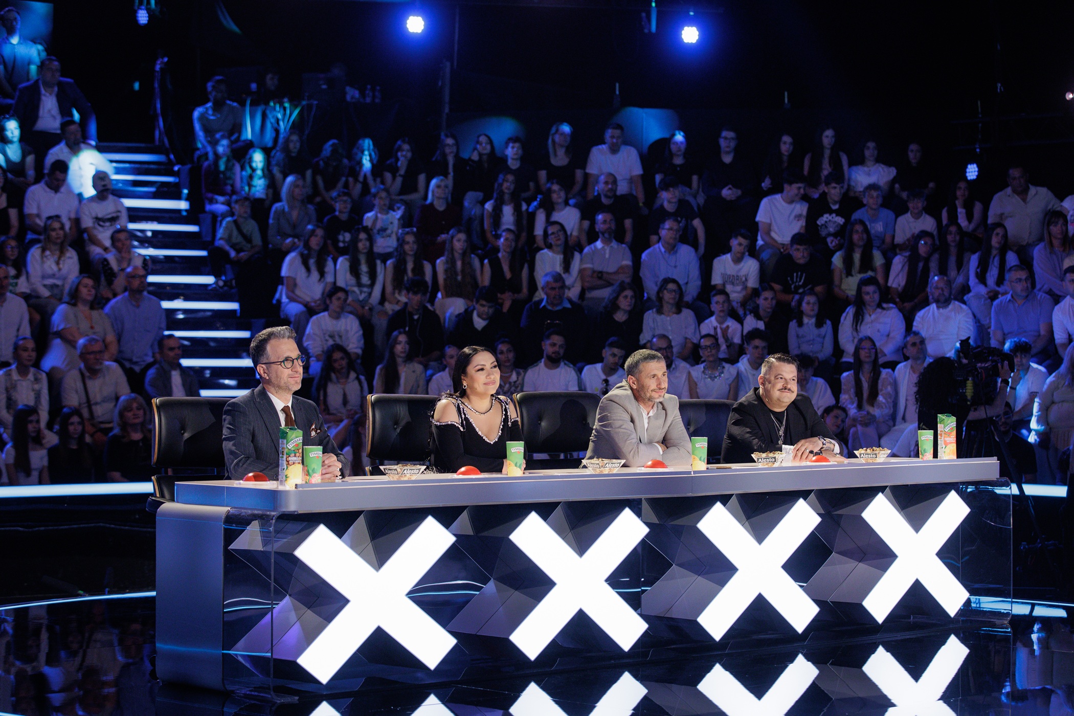 Cine stabilește ordinea în care vorbesc jurații de la „Românii au talent”: „El hotărăște” | EXCLUSIV