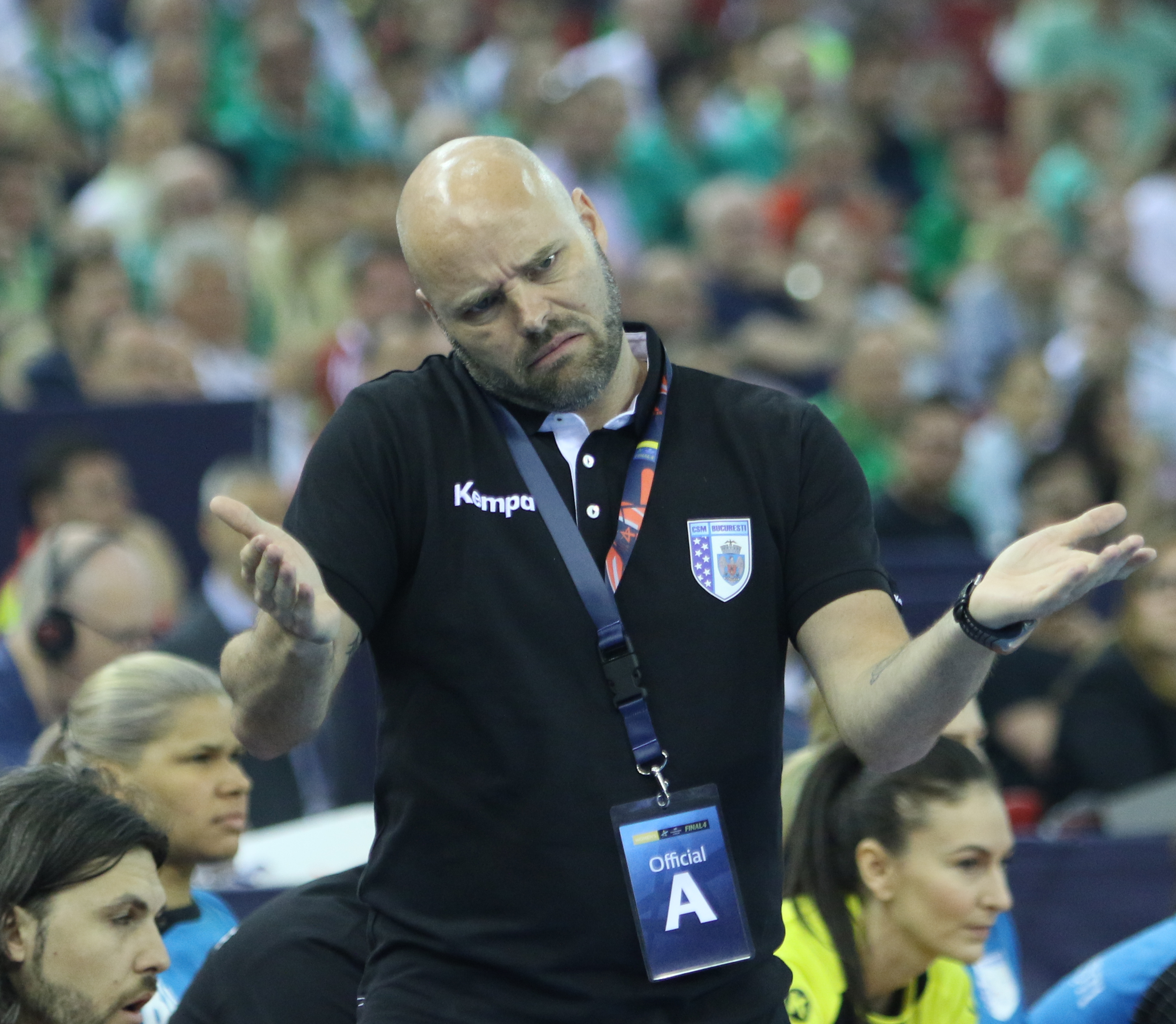 CSM Bucureşti este noua regină a Europei. Echipa noastră a câştigat, dramatic, la 7 metri, finala Ligii Campionilor la handbal feminin cu Gyor/ FOTO